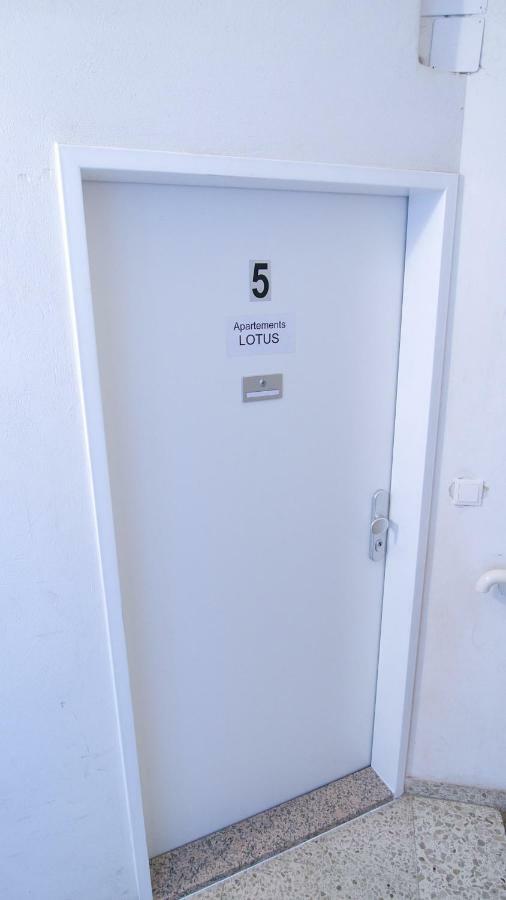 Lotus Apartment Vienna Luaran gambar